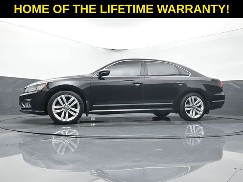 Used 2017 Volkswagen Passat 1.8T SEL Premium image 54