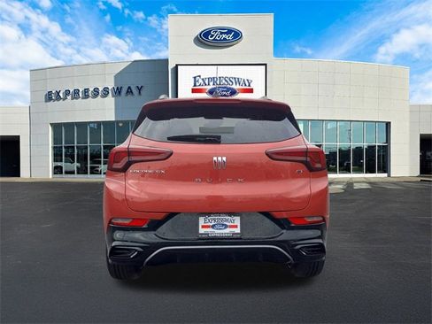 Used 2024 Buick Encore GX Sport Touring w/ Comfort Package image 7