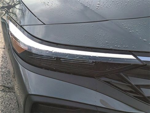 New 2026 Hyundai Elantra Sport image 10