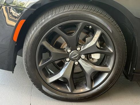 Used 2022 Chrysler 300 S RWD image 4