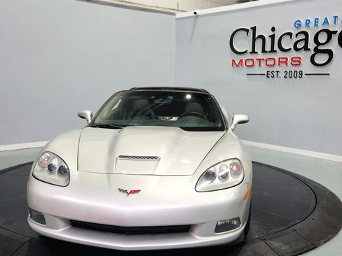Used 2007 Chevrolet Corvette Coupe RWD image 4