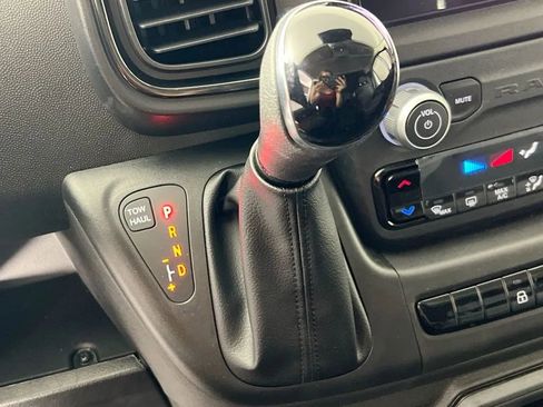 Used 2024 RAM ProMaster 3500 w/ Convenience Group image 17