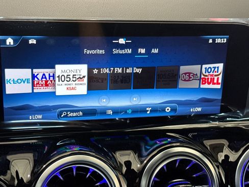 New 2025 Mercedes-Benz GLA 250 image 23