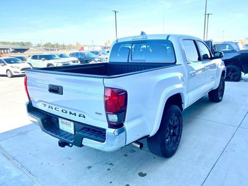 Used 2023 Toyota Tacoma SR5 image 5