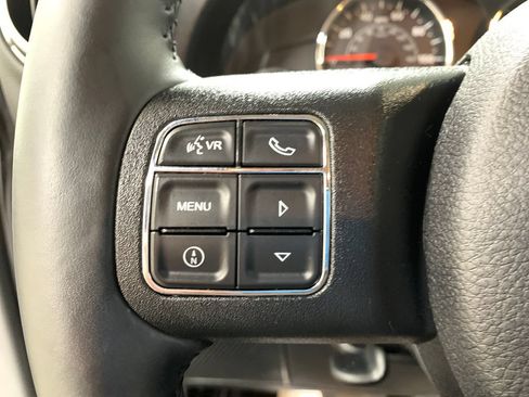 Used 2015 Jeep Wrangler Unlimited Sahara w/ Connectivity Group AWD/4WD image 22