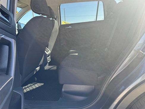 Used 2022 Volkswagen Tiguan S image 15