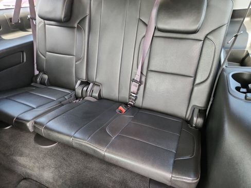 Used 2017 Chevrolet Suburban Premier AWD/4WD image 14