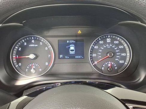 Used 2020 Kia Forte LXS FWD image 19