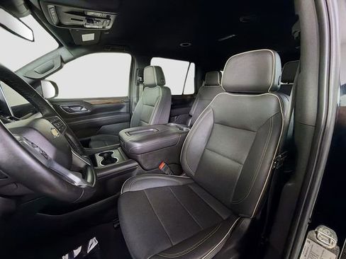 Used 2023 Chevrolet Tahoe Premier AWD/4WD image 11