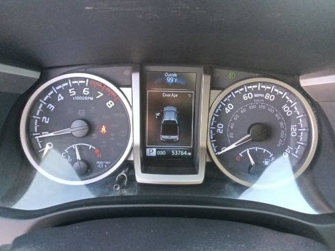 Used 2023 Toyota Tacoma SR5 w/ Technology Package AWD/4WD image 20