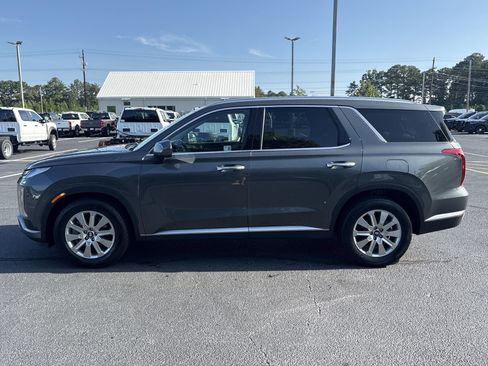 Used 2025 Hyundai Palisade SEL FWD image 19