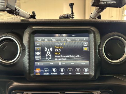 Used 2021 Jeep Gladiator Overland w/ Popular Equipment Package image 27