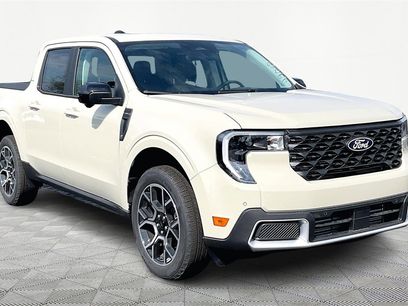 New 2025 Ford Maverick Lariat