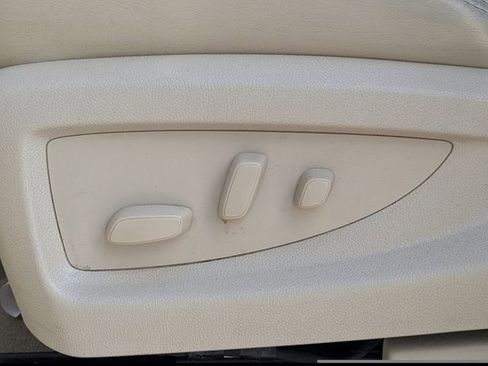 Used 2020 GMC Yukon Denali w/ Enhanced Security Package image 21