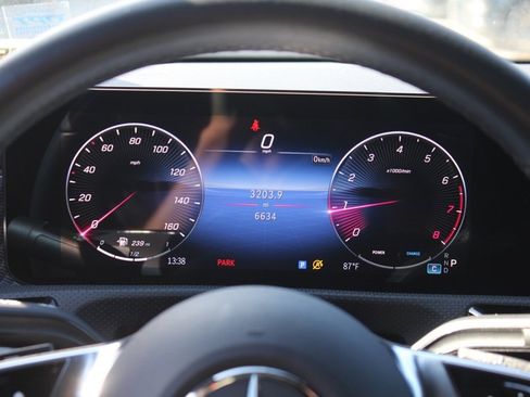 Certified 2025 Mercedes-Benz CLA 250 image 27