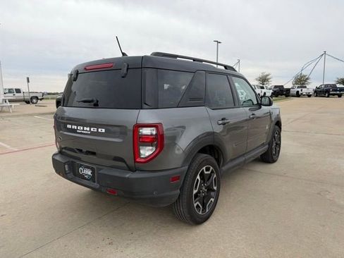 Used 2021 Ford Bronco Sport Outer Banks image 3