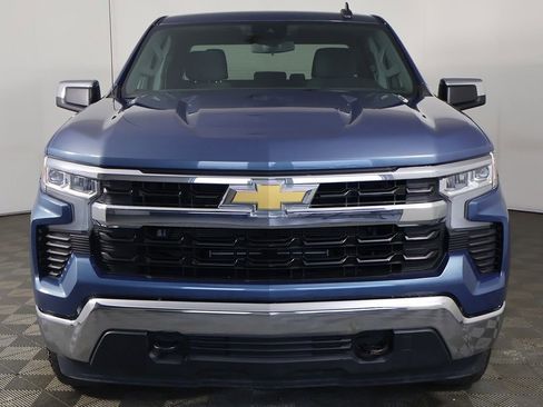 Used 2024 Chevrolet Silverado 1500 LT image 12