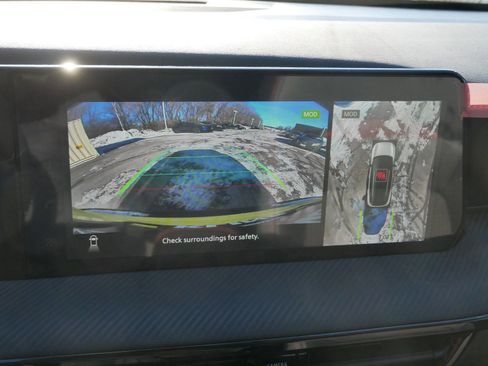 New 2026 Nissan Kicks SR w/ SR Premium Package image 10