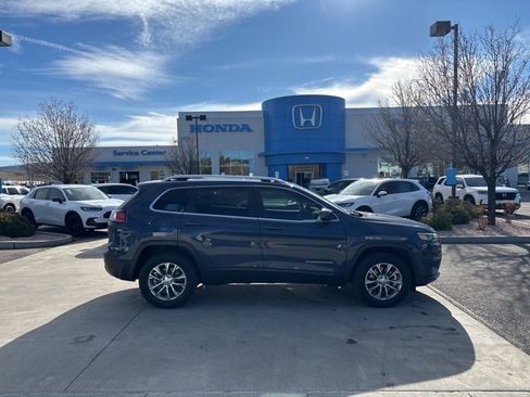 Used 2021 Jeep Cherokee Latitude Lux w/ Sun & Sound Group image 5