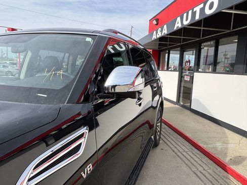 Used 2018 Nissan Armada Platinum image 2