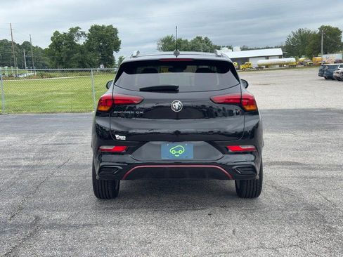 Used 2021 Buick Encore GX Select w/ Sport Touring Package FWD image 4