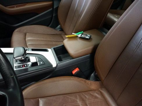 Used 2017 Audi A4 2.0T Premium image 28