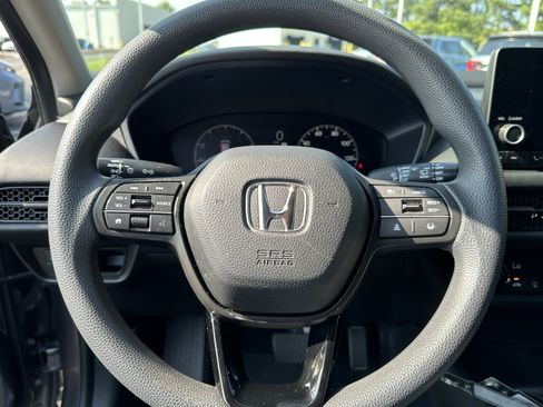 Used 2023 Honda HR-V LX image 6
