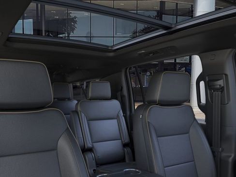 New 2026 Chevrolet Suburban Premier w/ Sun And Tow Package image 24