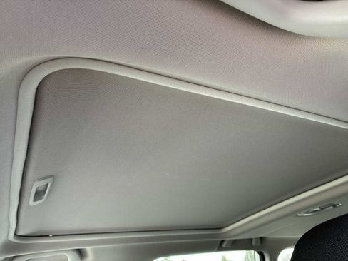 Used 2020 Subaru Forester Premium image 16