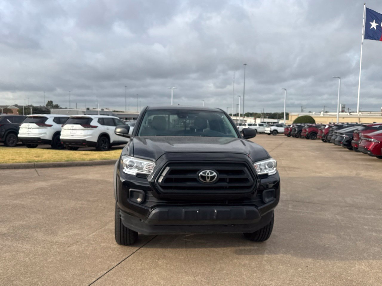 Used 2021 Toyota Tacoma SR w/ SX Package AWD/4WD image 5