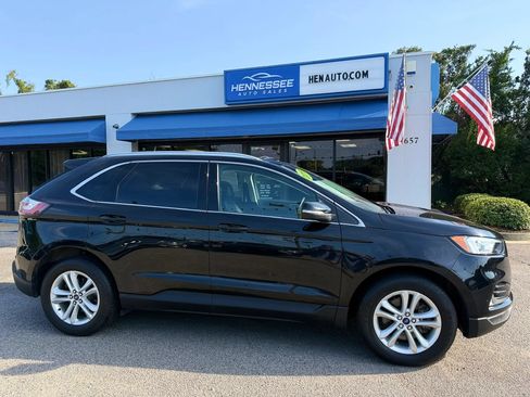 Used 2019 Ford Edge SEL w/ Equipment Group 201A AWD/4WD image 3