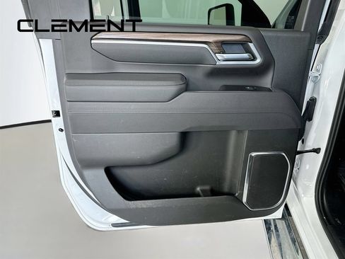 Used 2026 Chevrolet Silverado 2500 LT AWD/4WD image 30