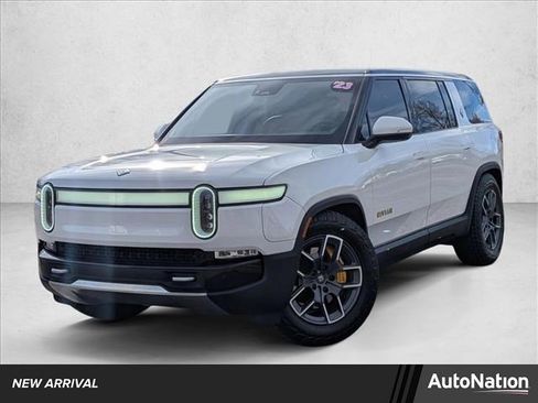 Used 2023 Rivian R1S Adventure image 1