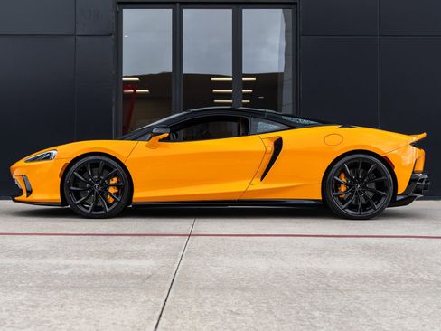 Used 2026 McLaren GTS RWD image 9