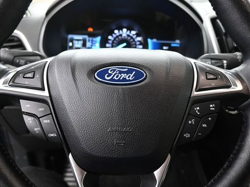 Certified 2023 Ford Edge SEL w/ Convenience Package AWD/4WD image 12
