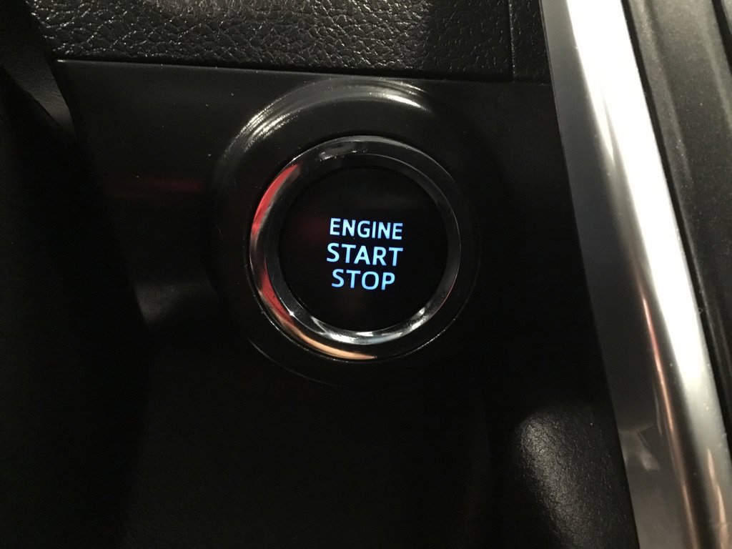 Used 2017 Toyota Camry XLE w/ Moonroof Package FWD image 53
