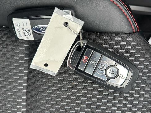 Used 2024 Ford Escape ST-Line w/ Equipment Group 301A image 33