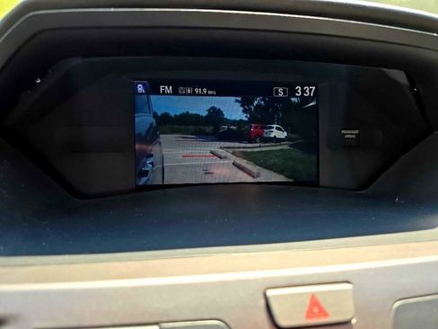 Used 2014 Honda Odyssey EX-L image 17