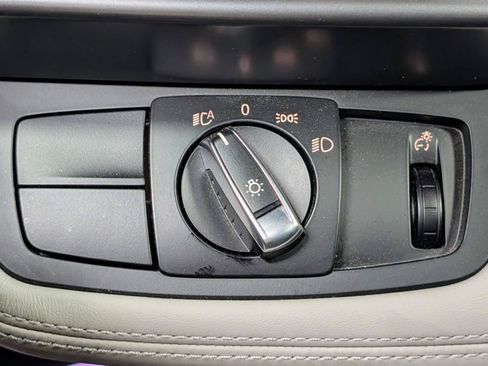 Used 2015 BMW i8 AWD/4WD image 26