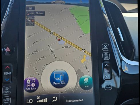 Used 2021 Toyota Prius Prime XLE w/ Carpet Mat Package (TMS) FWD image 29