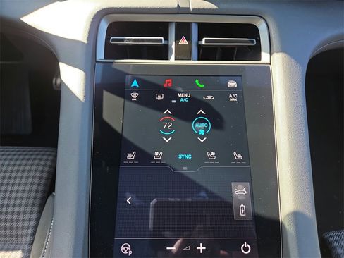 Used 2025 Porsche Taycan 4S image 13