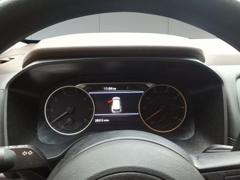 Used 2023 Nissan Rogue S AWD/4WD image 8