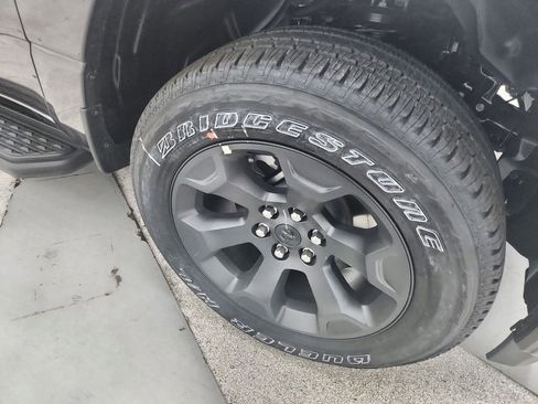 New 2026 RAM 1500 Express image 33