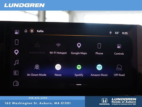 Used 2025 Chevrolet Colorado Trail Boss AWD/4WD image 25