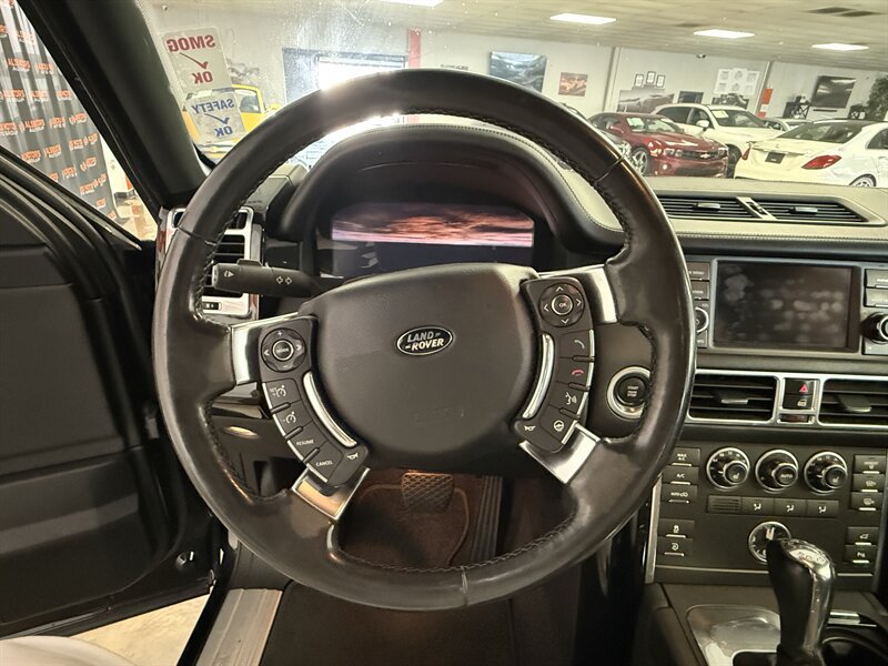 Used 2012 Land Rover Range Rover HSE AWD/4WD image 31