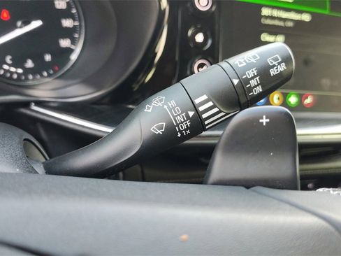 Used 2023 Buick Envision Essence image 17