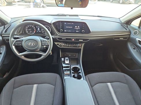 Used 2022 Hyundai Sonata SE FWD image 9
