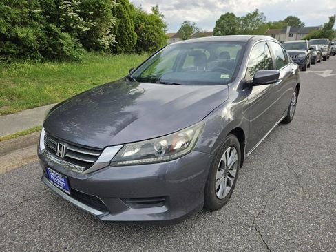 Used 2014 Honda Accord LX image 3