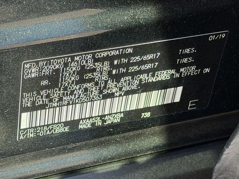 Used 2019 Toyota RAV4 LE FWD image 22