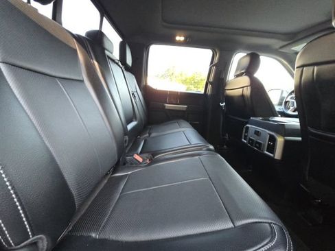 Used 2018 Ford F150 Lariat AWD/4WD image 15
